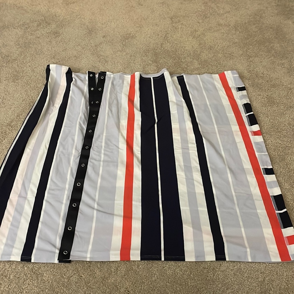 Lululemon snap scarf